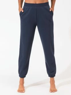 Threads 4 Thought Women's Invincible Fleece Jogger