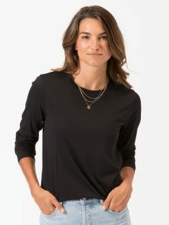 Threads 4 Thought Women's Invincible Long Sleeve Scoop Neck