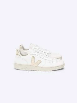 Women's Veja V-10 Sneaker