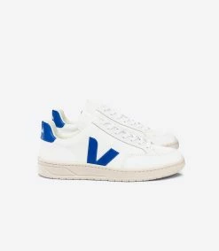 Veja Womens V-12
